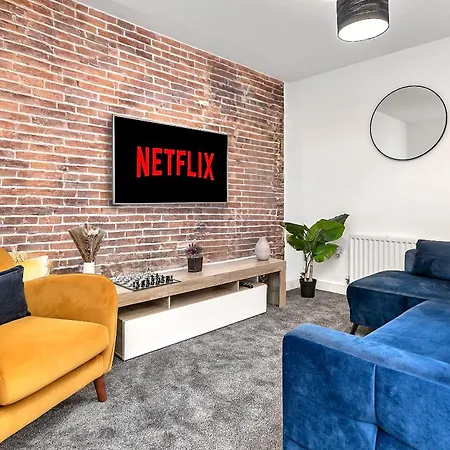 Stunning Two Bedroom-Free Parking-Central Location-Two Bathrooms-Close To Airport & Station Luton  Exterior foto